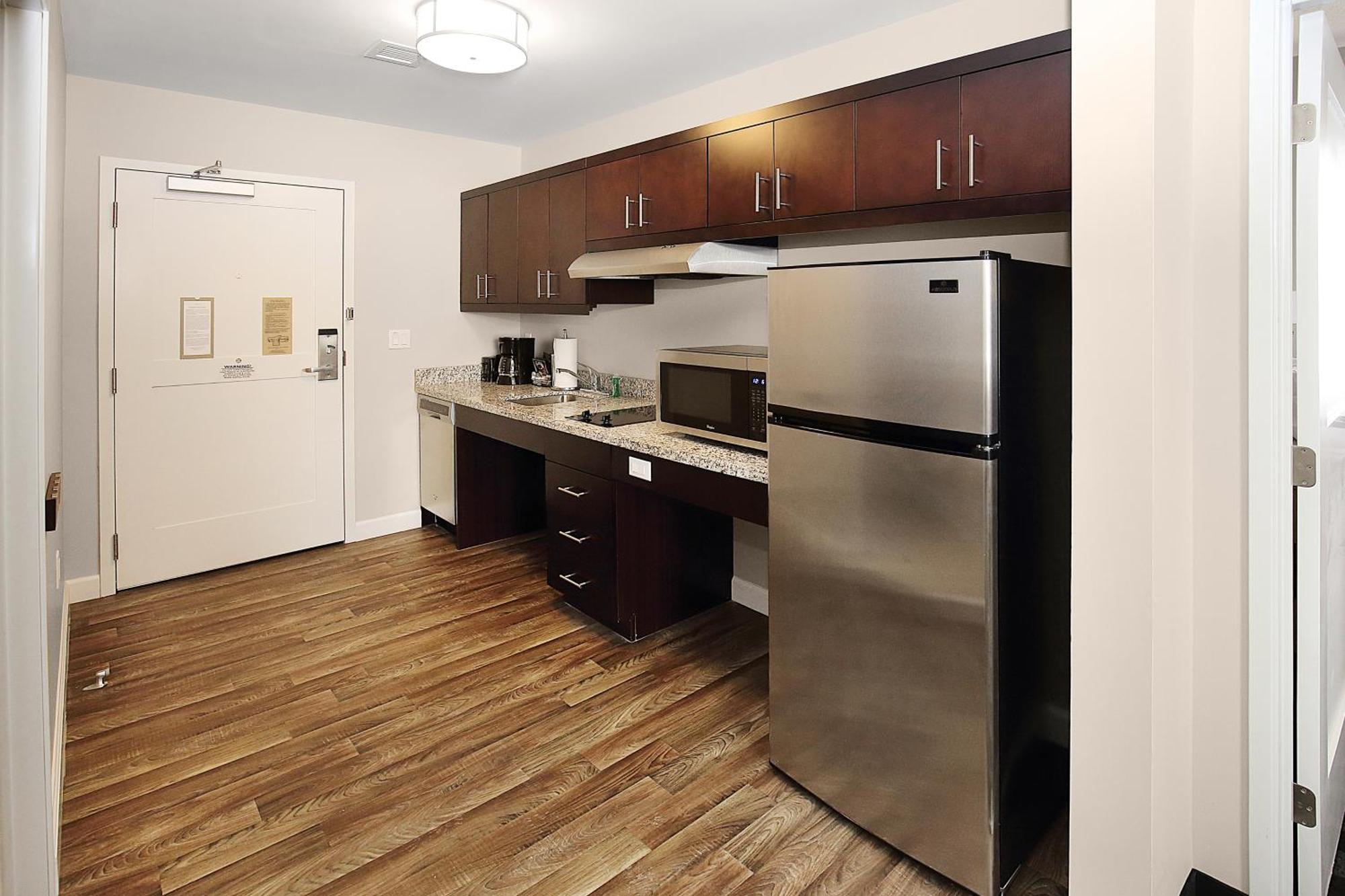 Towneplace Suites By Marriott Grove City Mercer/Outlets Extérieur photo