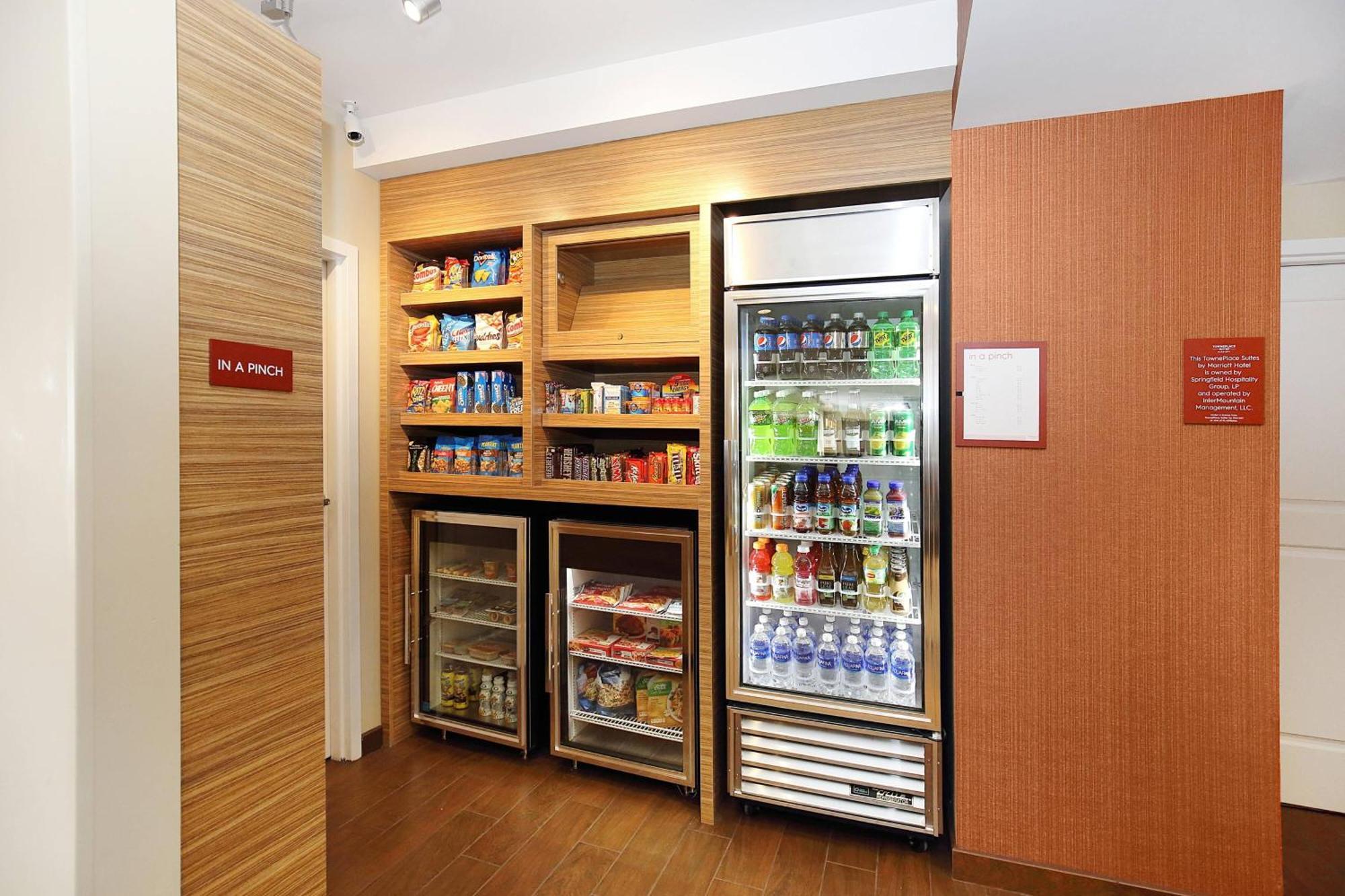 Towneplace Suites By Marriott Grove City Mercer/Outlets Extérieur photo